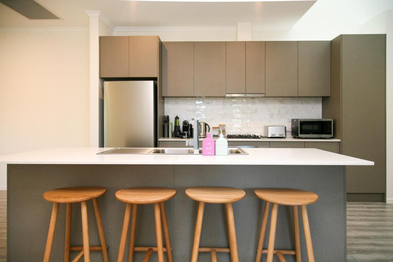 Hilton Executive Apartments Аделаида Экстерьер фото